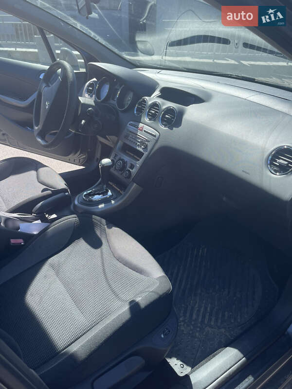 Хетчбек Peugeot 308 2008 в Вишгороді