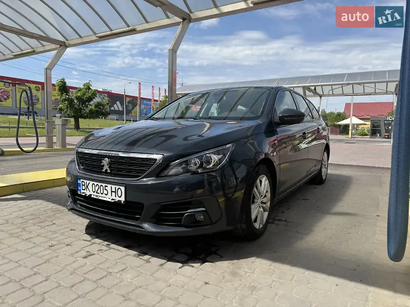 Peugeot 308