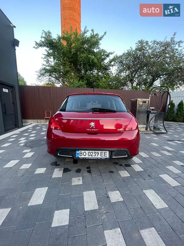 Хетчбек Peugeot 308 2011 в Бучачі