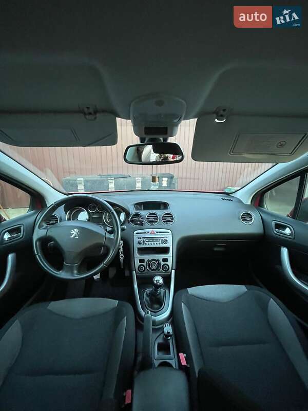Хетчбек Peugeot 308 2011 в Бучачі
