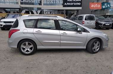 Универсал Peugeot 308 2008 в Киеве