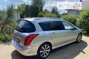 Універсал Peugeot 308 2012 в Дніпрі