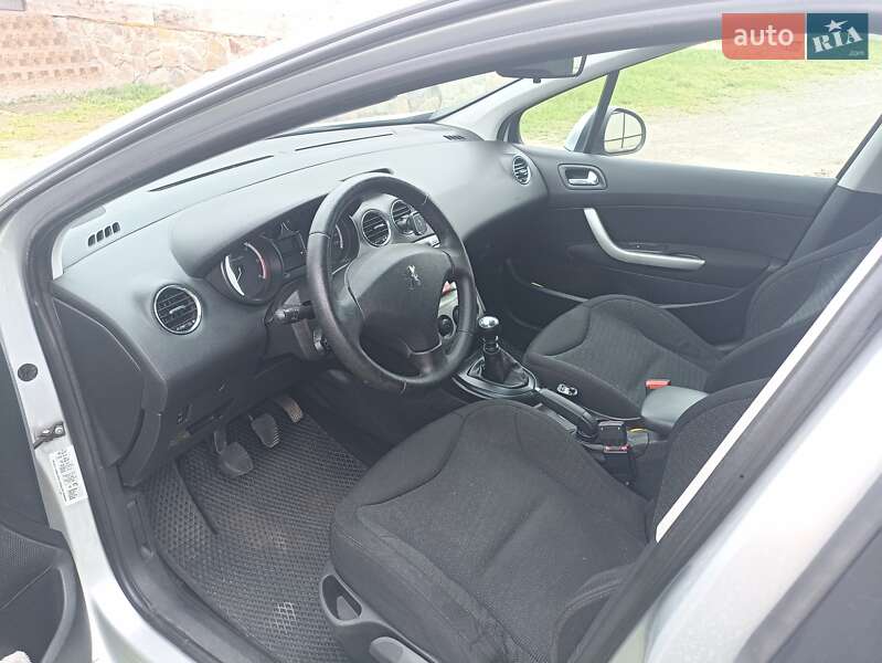 Універсал Peugeot 308 2009 в Рокитному