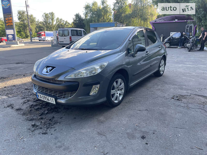 Хетчбек Peugeot 308 2009 в Києві