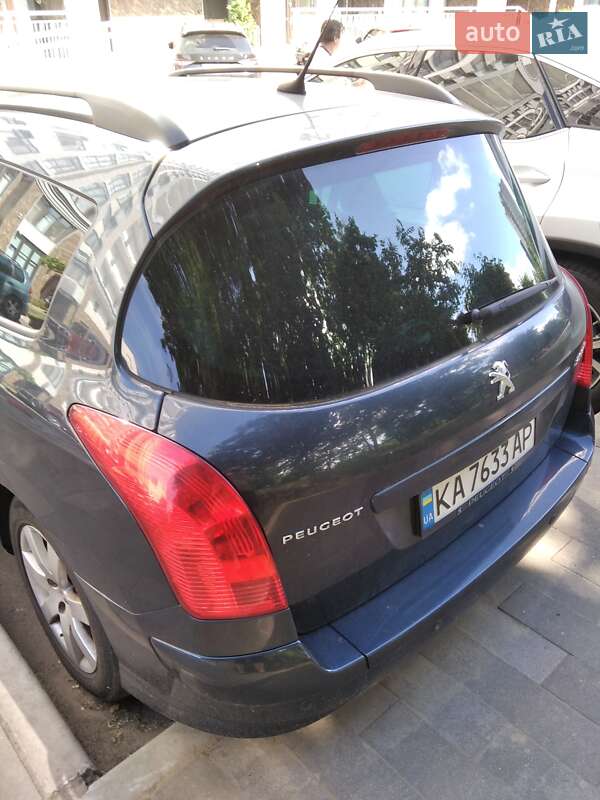 Универсал Peugeot 308 2012 в Киеве