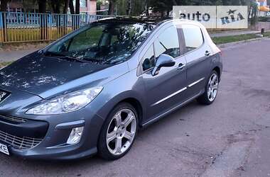 Хетчбек Peugeot 308 2008 в Кам'янці