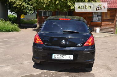 Хетчбек Peugeot 308 2011 в Дрогобичі