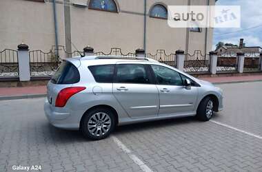 Універсал Peugeot 308 2011 в Львові