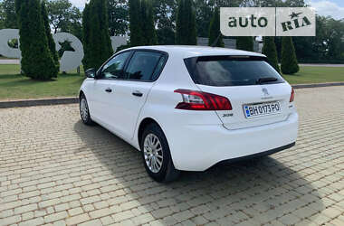 Хэтчбек Peugeot 308 2015 в 