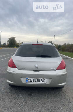 Хэтчбек Peugeot 308 2008 в Черновцах