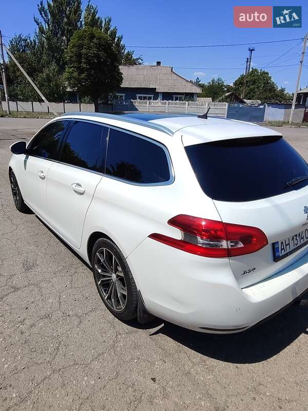 Универсал Peugeot 308 2015 в Доброполье