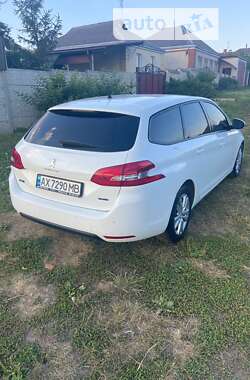 Універсал Peugeot 308 2015 в Харкові