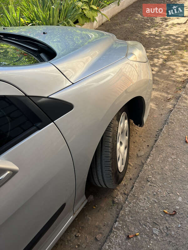 Универсал Peugeot 308 2013 в Крюковщине