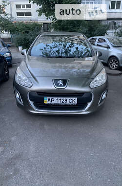 Хэтчбек Peugeot 308 2012 в Запорожье