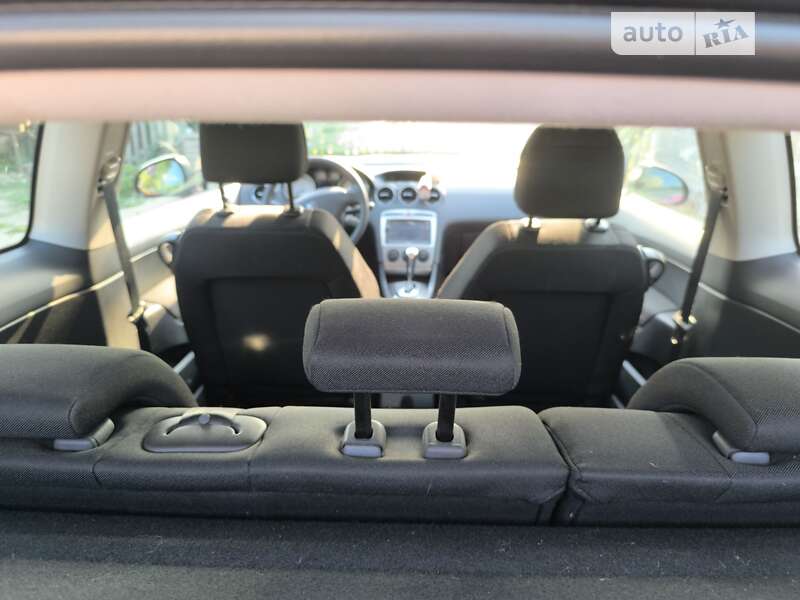 Хетчбек Peugeot 308 2008 в Кагарлику