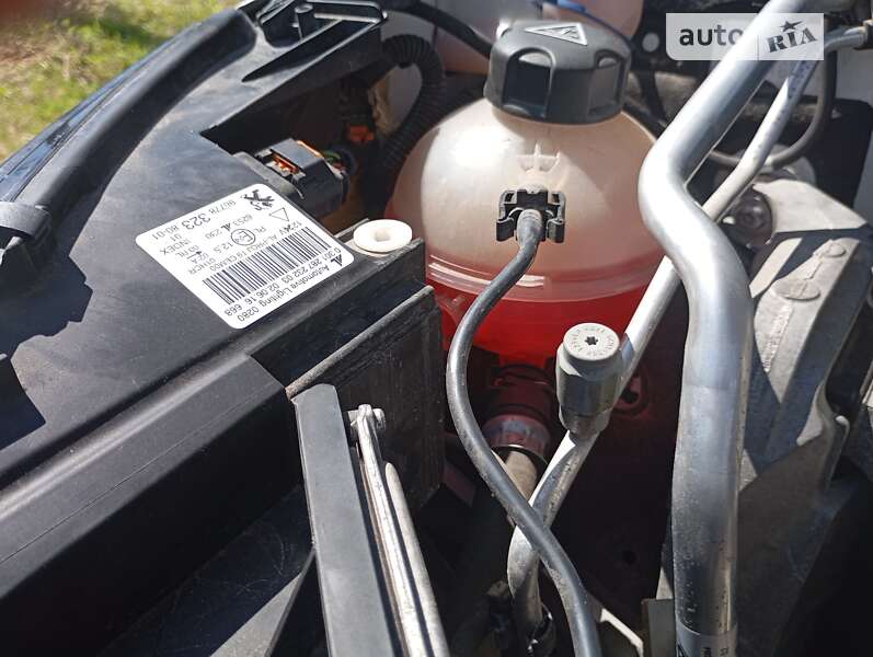 Универсал Peugeot 308 2016 в Львове фото 30 Универсал Peugeot 308 2016 в Львове