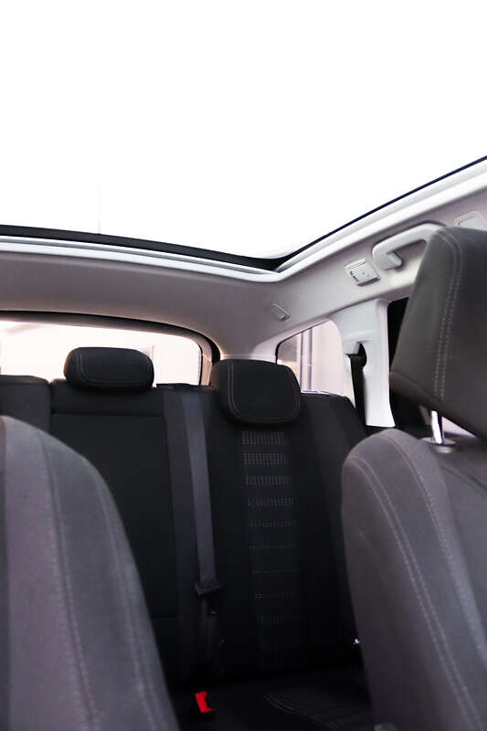 Універсал Peugeot 308 2015 в Тернополі