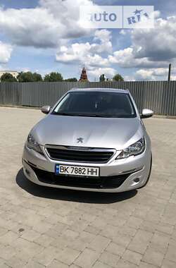 Універсал Peugeot 308 2017 в Дубні