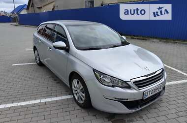 Универсал Peugeot 308 2015 в Калуше