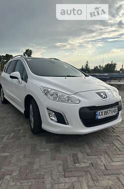 Універсал Peugeot 308 2013 в Харкові