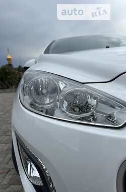 Універсал Peugeot 308 2013 в Харкові