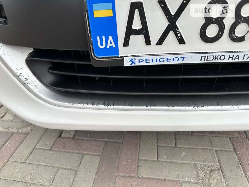 Универсал Peugeot 308 2013 в Харькове