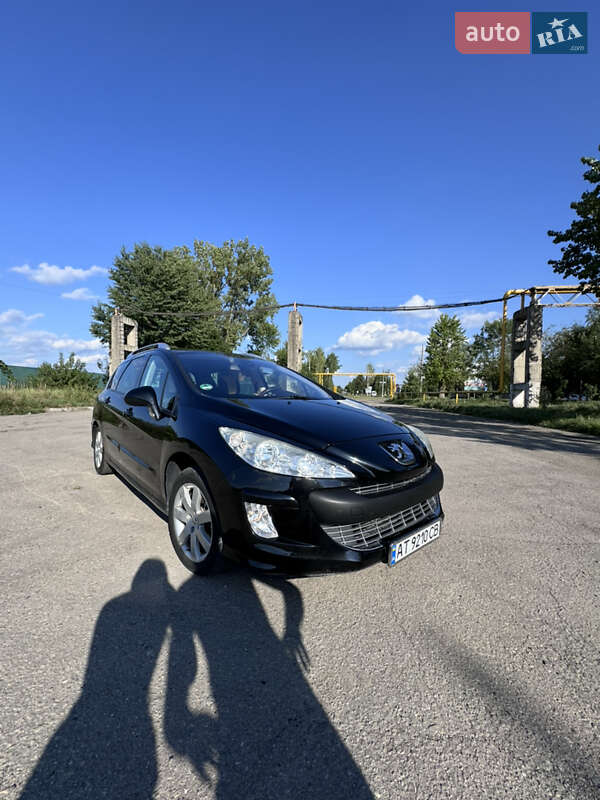 Універсал Peugeot 308 2010 в Калуші