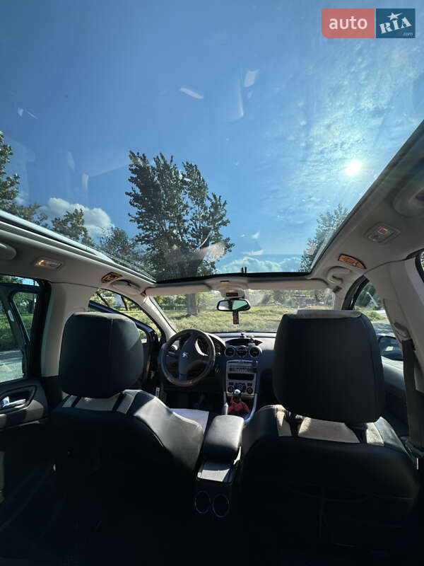 Універсал Peugeot 308 2010 в Калуші