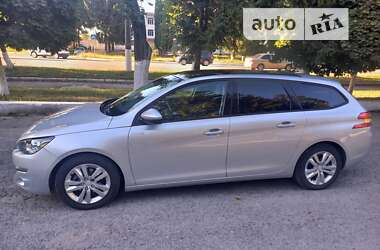 Універсал Peugeot 308 2014 в Тернополі