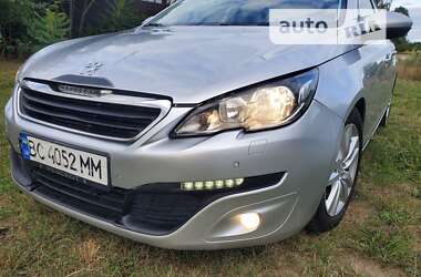 Универсал Peugeot 308 2016 в Чернигове