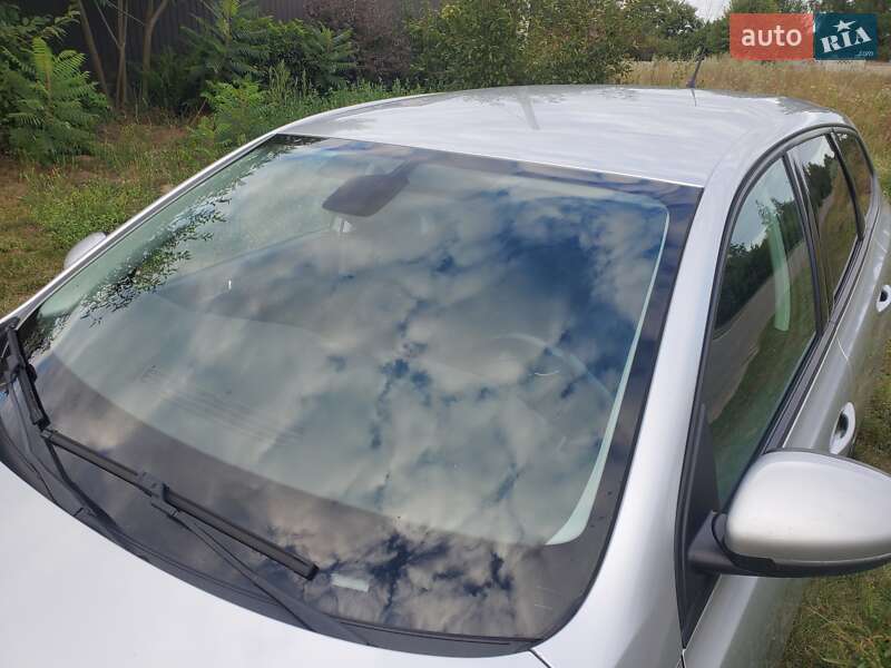 Универсал Peugeot 308 2016 в Чернигове фото 17 Универсал Peugeot 308 2016 в Чернигове