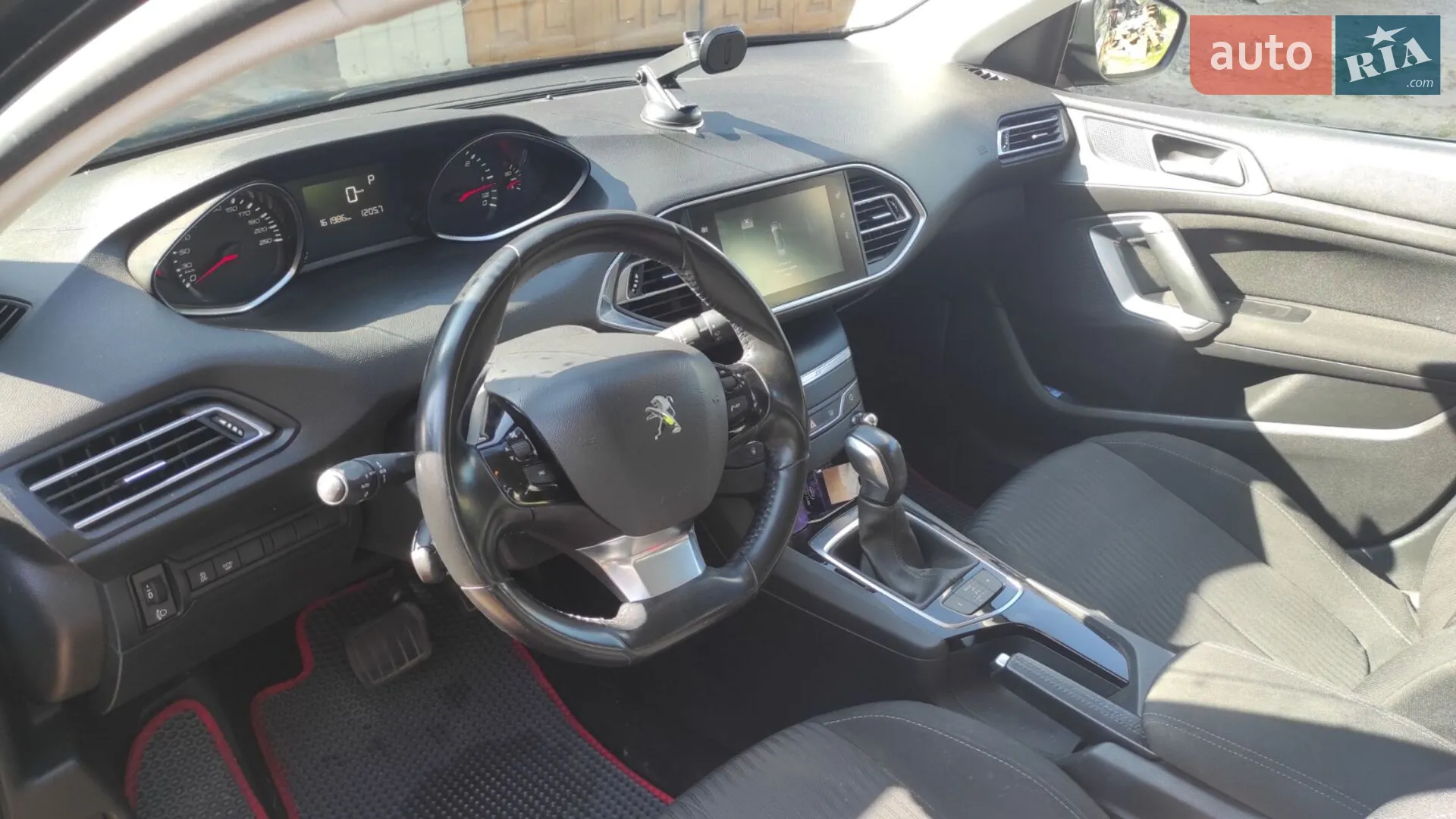 2015 Peugeot 308 - мініатюра 14