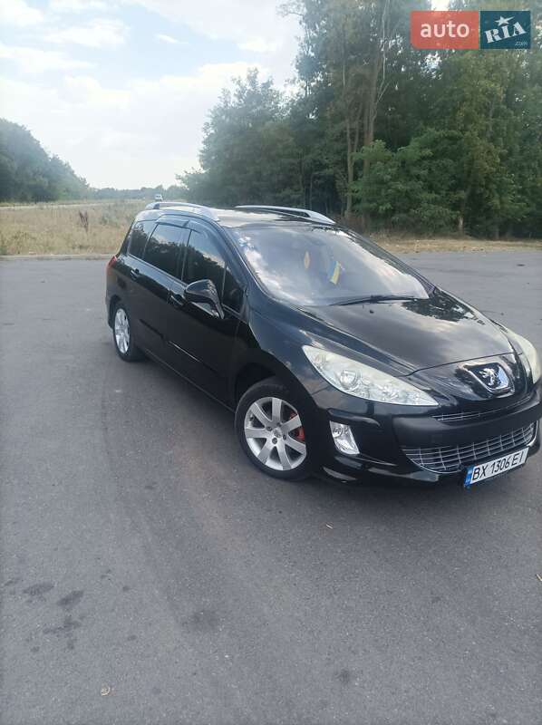 Універсал Peugeot 308 2011 в Дунаївцях
