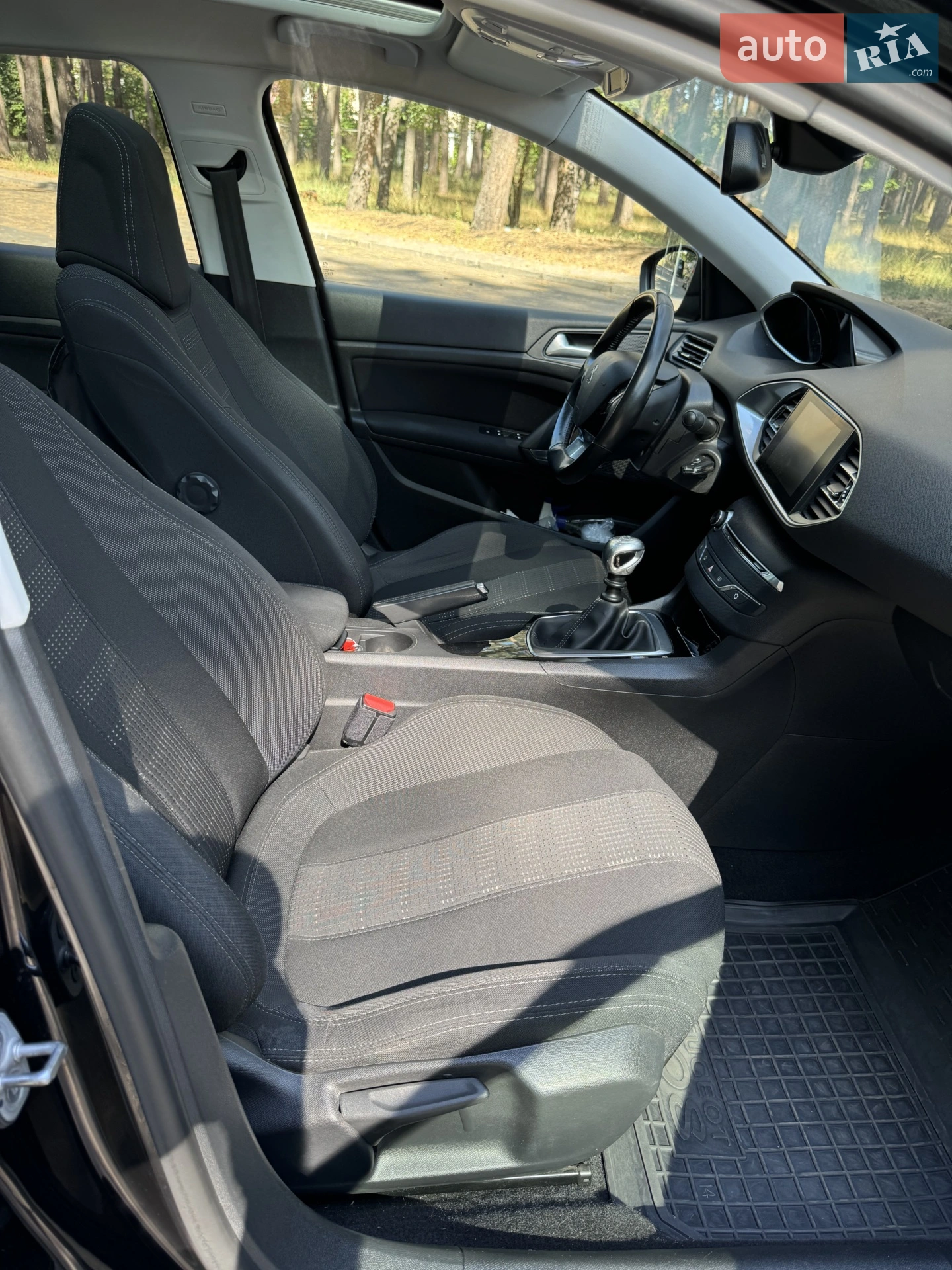 2015 Peugeot 308 - мініатюра 33