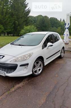 Хэтчбек Peugeot 308 2008 в Ровно