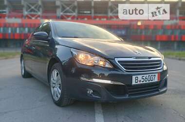 Универсал Peugeot 308 2015 в Ровно