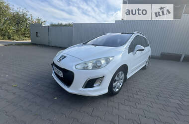 Универсал Peugeot 308 2012 в 