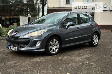 Хетчбек Peugeot 308 2009 в Чернівцях