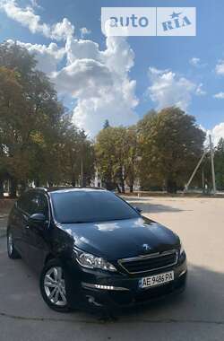 Універсал Peugeot 308 2015 в Жовтих Водах