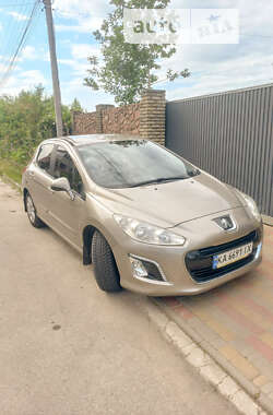 Хетчбек Peugeot 308 2011 в Києві