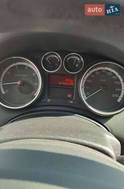 Хэтчбек Peugeot 308 2011 в Запорожье