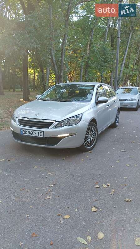 Peugeot 308 2015 Peugeot 308 2015