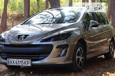 Універсал Peugeot 308 2010 в Васищеве