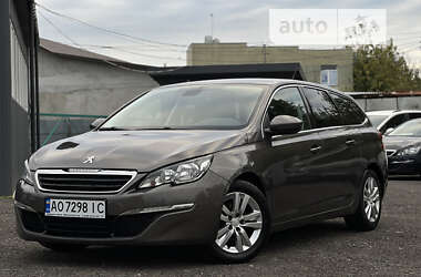 Універсал Peugeot 308 2015 в Ужгороді