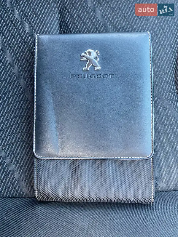 Хэтчбек Peugeot 308 2010 в Березному документ