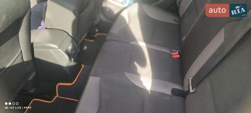 Хетчбек Peugeot 308 2013 в Києві