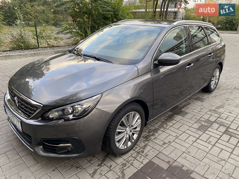 Універсал Peugeot 308 2019 в Дніпрі