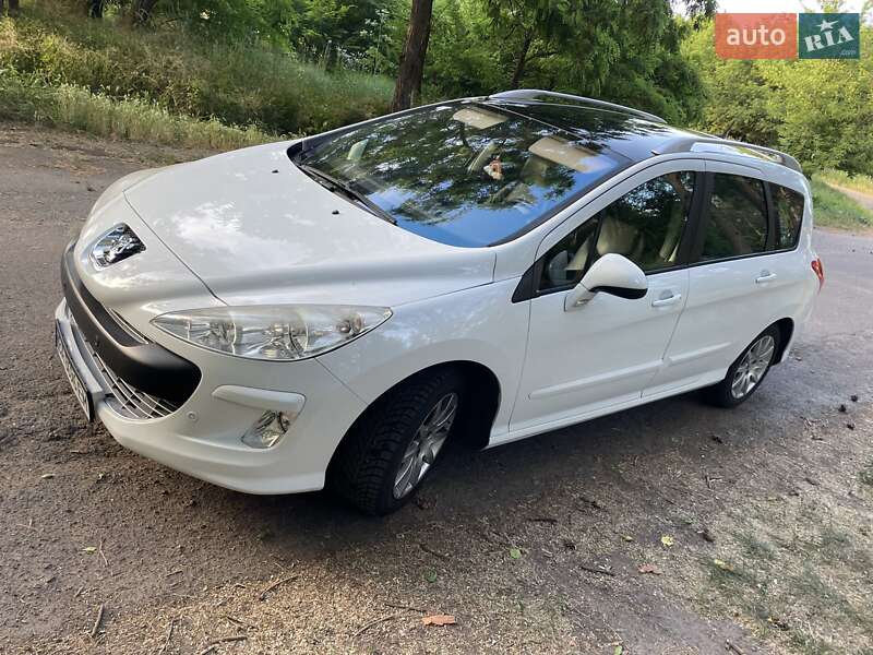 Універсал Peugeot 308 2008 в Кропивницькому фото Універсал Peugeot 308 2008 в Кропивницькому