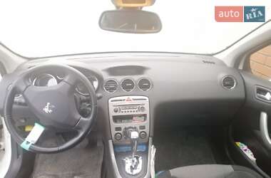 Универсал Peugeot 308 2011 в Киеве