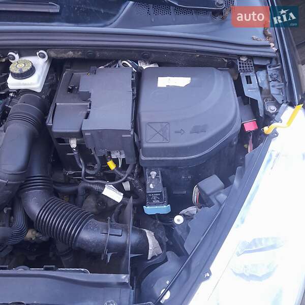 Універсал Peugeot 308 2011 в Калуші